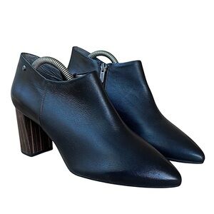 PIKOLINOS Black Leather Zip Booties w/ Brown Heels